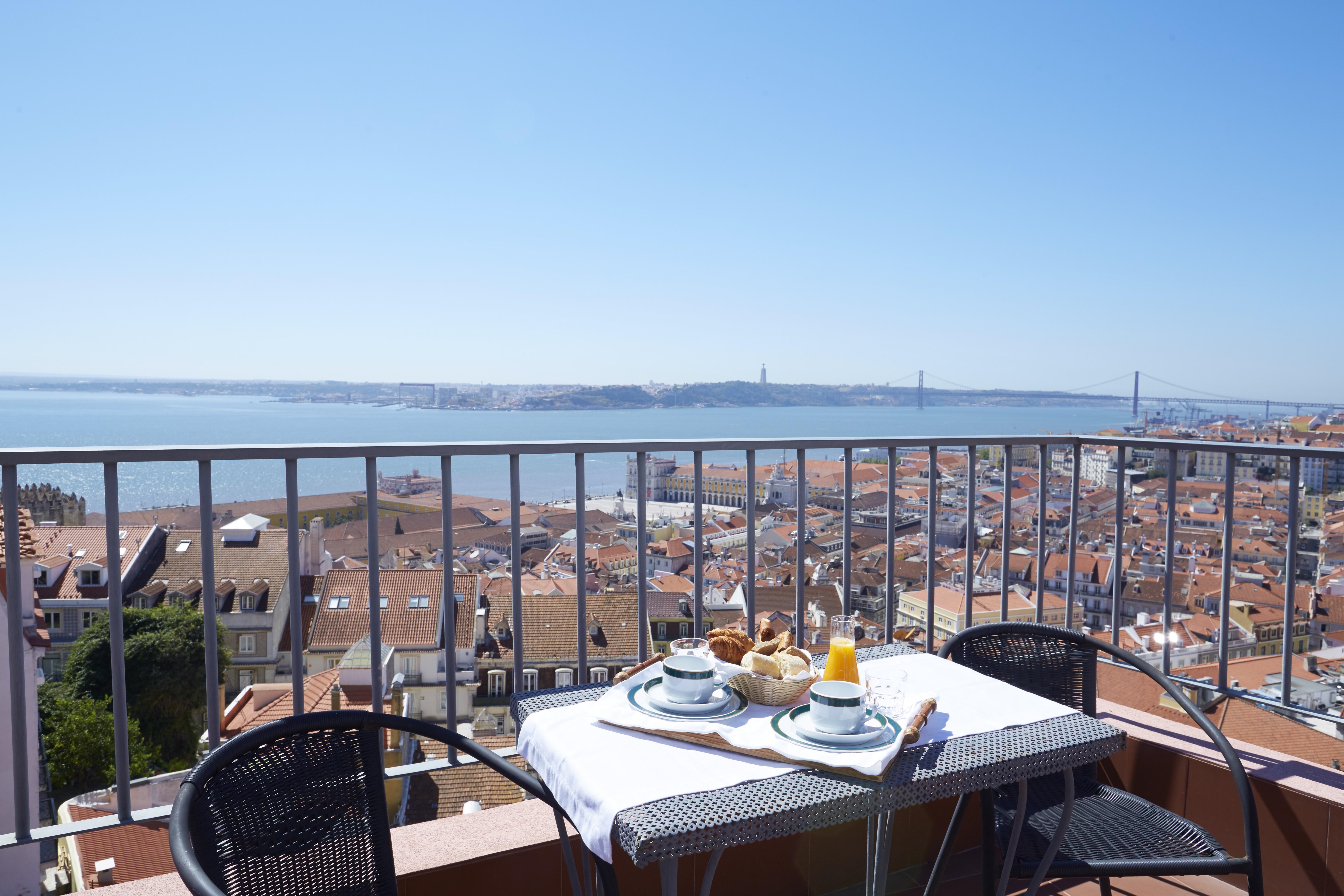 Solar Dos Mouros Lisbon